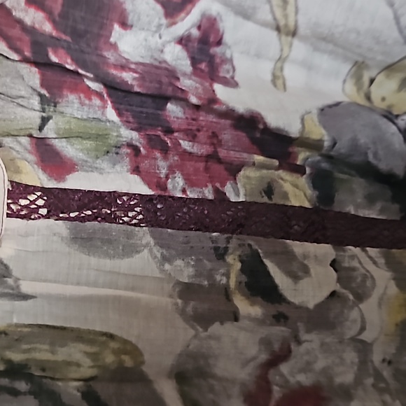 MYSTREE BLOUSE - Picture 6 of 7